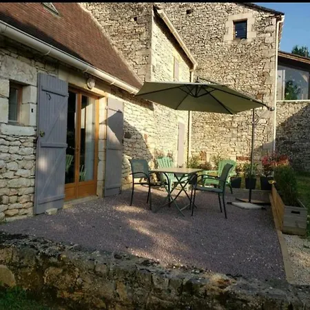 Gite Sauveterre-la-Lémance Exterior photo